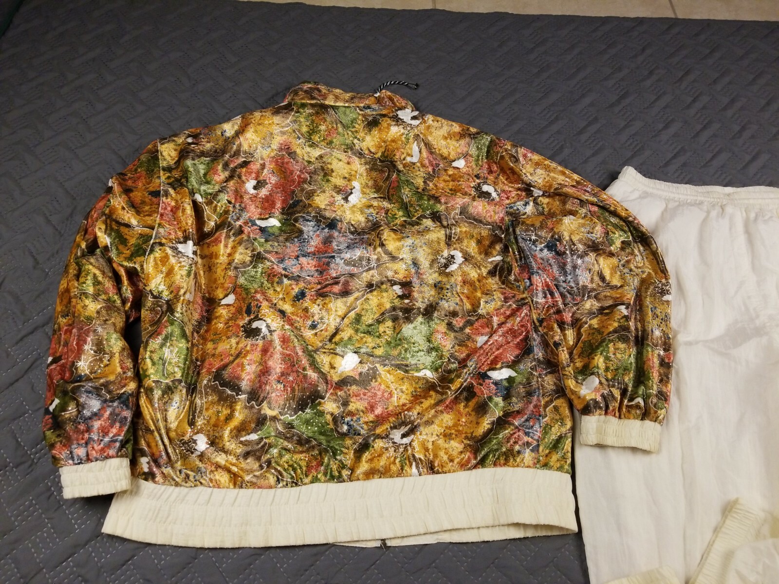 Picture 6 of 10