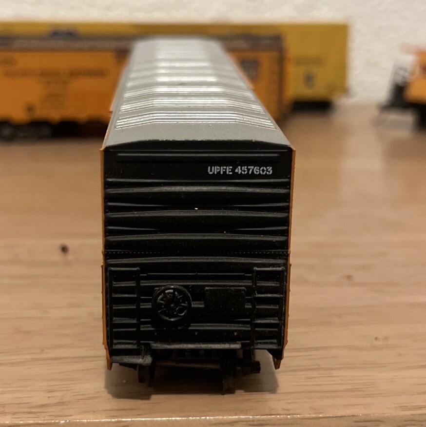 HO Scale Union Pacific Freight Cars eBay