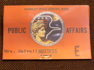 CERNAN HARRISON EVANS APOLLO 17 NASA KENNEDY SPACE CENTER ORIGINAL LAUNCH BADGE