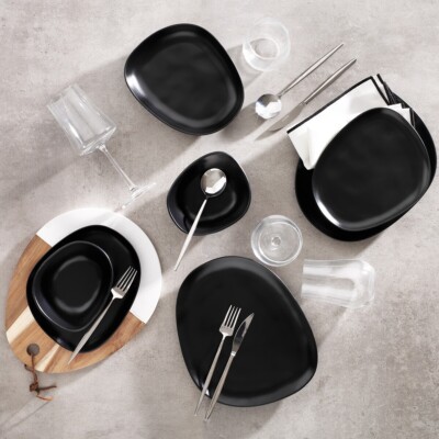 Schafer Novus 24 Piece Dinner Set-Matte Black