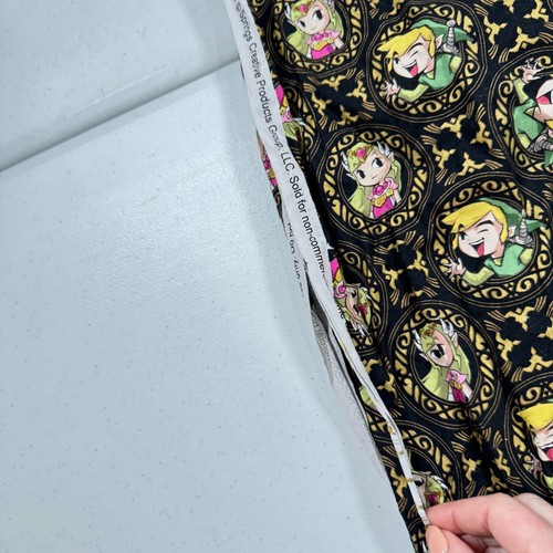 springs fabric black nintendo golden badges 38x100 2.7 yards 2016 - Picture 9 of 17