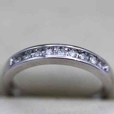 14K White Gold Diamond Encrusted Wedding Band Size 7
