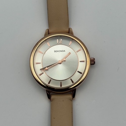 Sekonda Femmes Montre Quartz Argent Cadran or Rose Ton Étui Japon Travail 34mm - Photo 8 sur 18