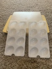 Vintage Tupperware Deviled Egg Carrier Keeper Container #723-3 w Lid & Trays