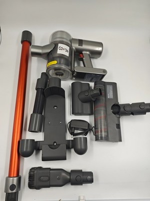 Dreame V11 Cordless Stick Vacuum Cleaner (VVN6) - Used