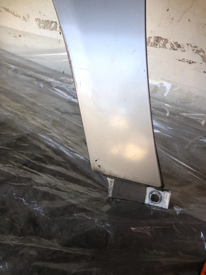 Honda Accord 1999 guardabarros delantero panel de moldura lado del conductor izquierdo código de pintura derecho YR508M Foto 2 de 4