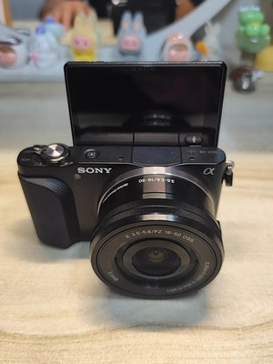 SONY Alpha NEX-3N Black 16.1MP Mirrorless Digital Camera W/16-50mm lens