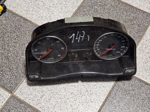 VW Golf 5 Tacho Kombiinstrument 1K0920862B  mit 147Tkm