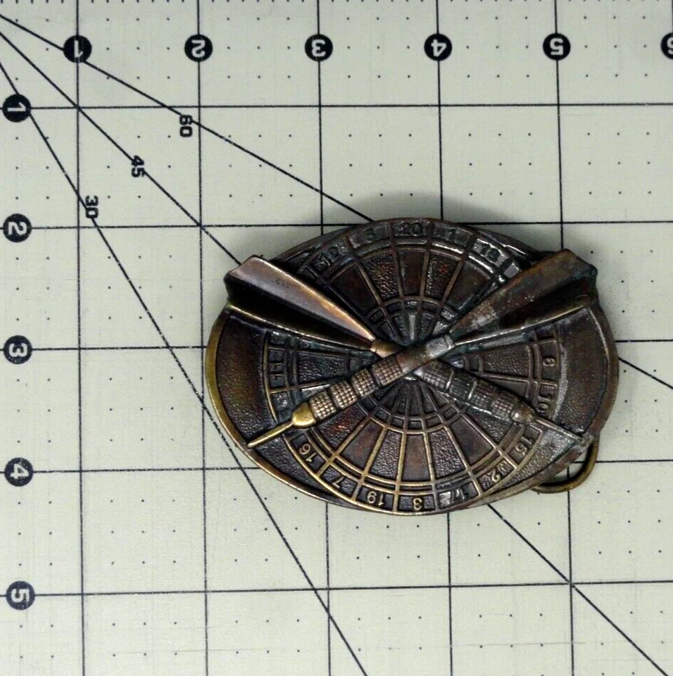 Darts Board Belt Buckle Bar Pub Monger Deming Cork Vtg 80s Bergamot .MMR861 - Image 3 of 4