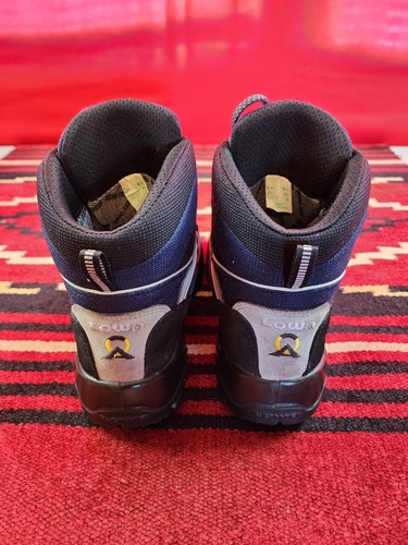 LOWA Women Klondike GTX Mid Gore Tex Hiking Trail Boots Suede 8 Blue Leather - Picture 4 of 10