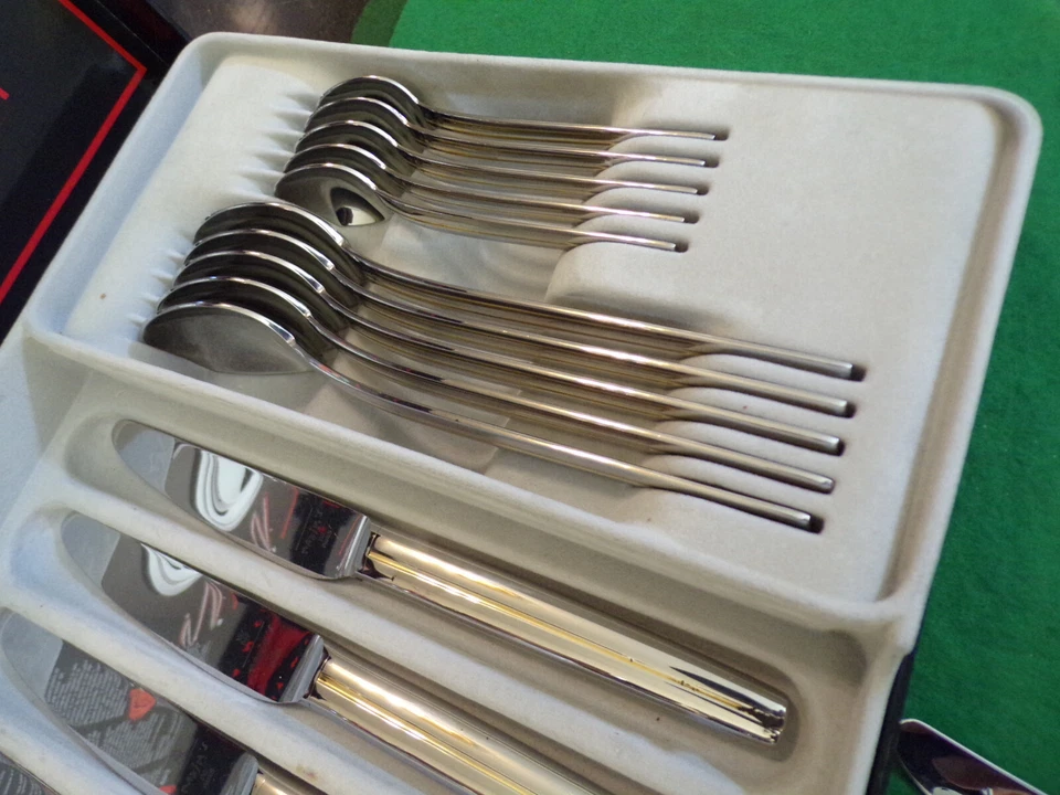 WMF Maxim´s de Paris (Rue Royal) Gold Tafelbesteck 6 Personen 30 Teile TOP ! - Bild 3 von 4