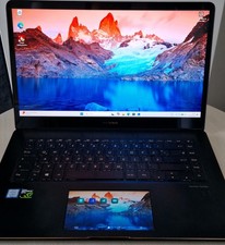 ASUS ZenBook Pro UX580G i7-8750H 16GB GTX1050 ScreenPad SSD 4K - Top Zustand