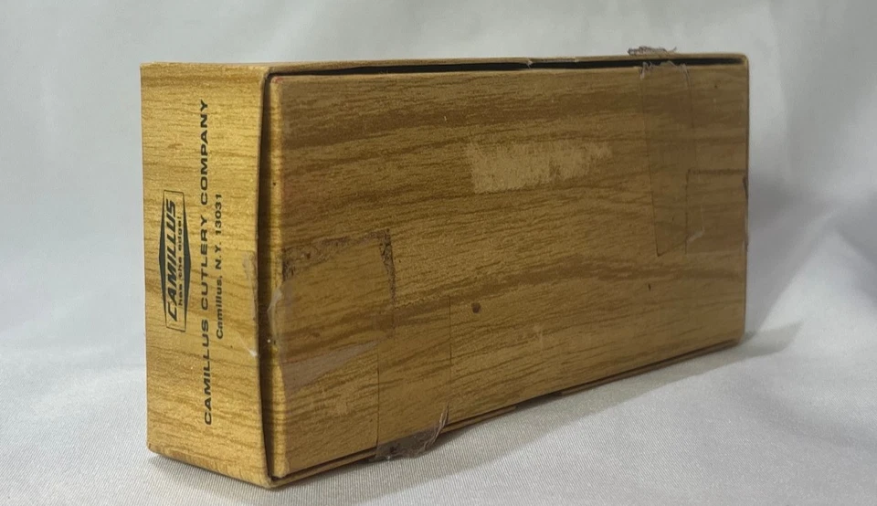 Cuchillo Camillus 1960-76 #4 Jim Catfish Hunter una hoja plegable con funda en caja Foto 4 de 4