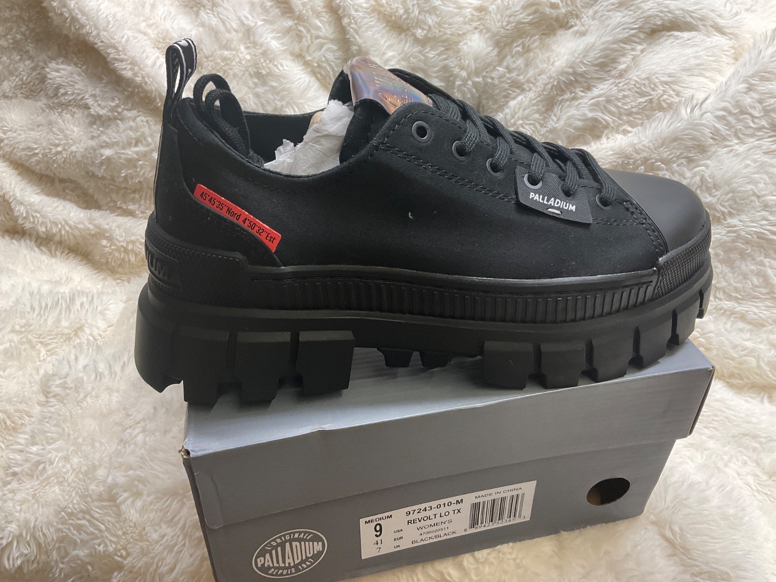 Palladium Revolt LO TX Women’s Black Sz 9 M Shoes Sneakers Platform NEW in Box