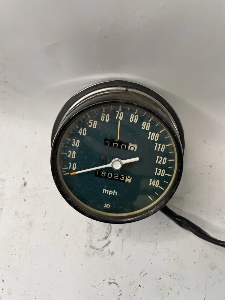 Honda CB750 1974 conjunto de velocímetro OEM 37230-341-701 Foto 2 de 4