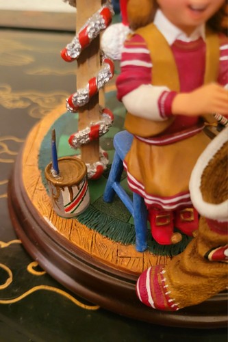Danbury Mint 49ers Elves Christmas Toy Shop Figurines Cheerleader 2001 Rare HTF! - Picture 19 of 22