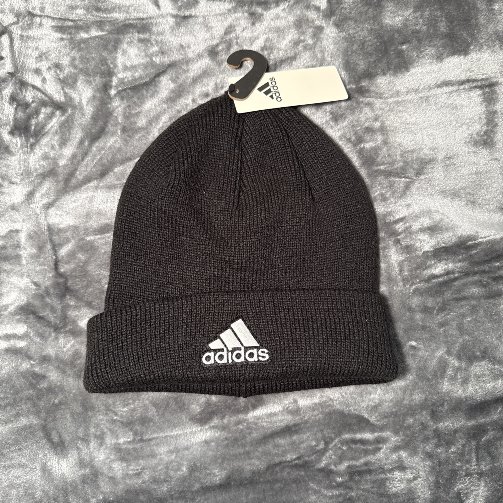Adidas Mens Team Issue Cuffed Beanie Black Knit Logo One Size Fits Most NWT