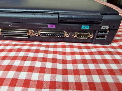 Vtg Dell Latitude C840 Laptop Floppy 15" P4m 1.8GHz Win Xp Power On Tested - Picture 17 of 22