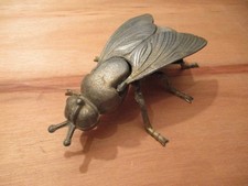 Dekorativer Aschenbecher Dekor Fliege