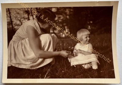 orig. Photo mother child girl Mölln around 1920 