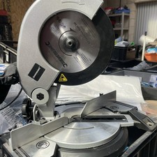 Silverline Mitre Saw 1400W 210mm Blade Cutting Saw 240V