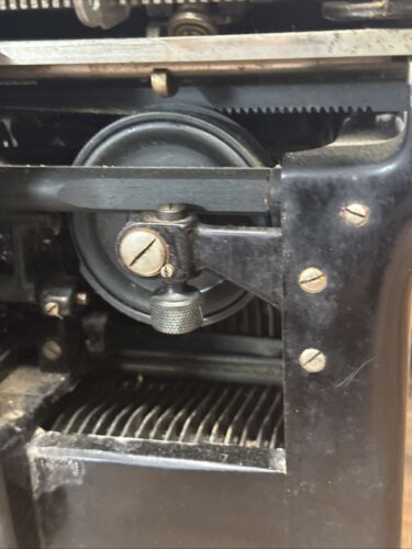 Antique Underwood Standard 6 10 Manual Typewriter Made In USA Parts Or Repair JD - Picture 14 of 17