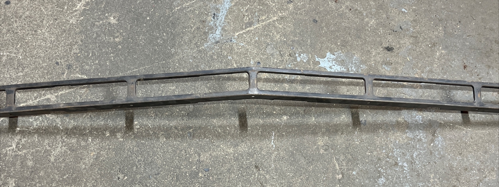 1961 Chevrolet Passenger Upper Grill Reinforcement NOS SM13