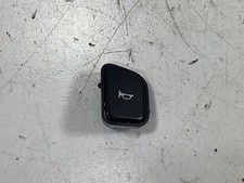 92-97 Honda Accord Horn Button Left A Oem 92-97 Honda Accord Horn Button Left A Oem