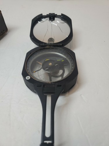 Vintage TAMAYA Pocket Transit Compass Surveying  - Picture 3 of 9