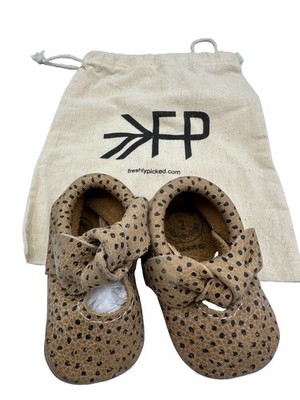 Freshly Picked Baby Moccasins Leather Cheetah Print Soft Sole Crib Shoes Size 2