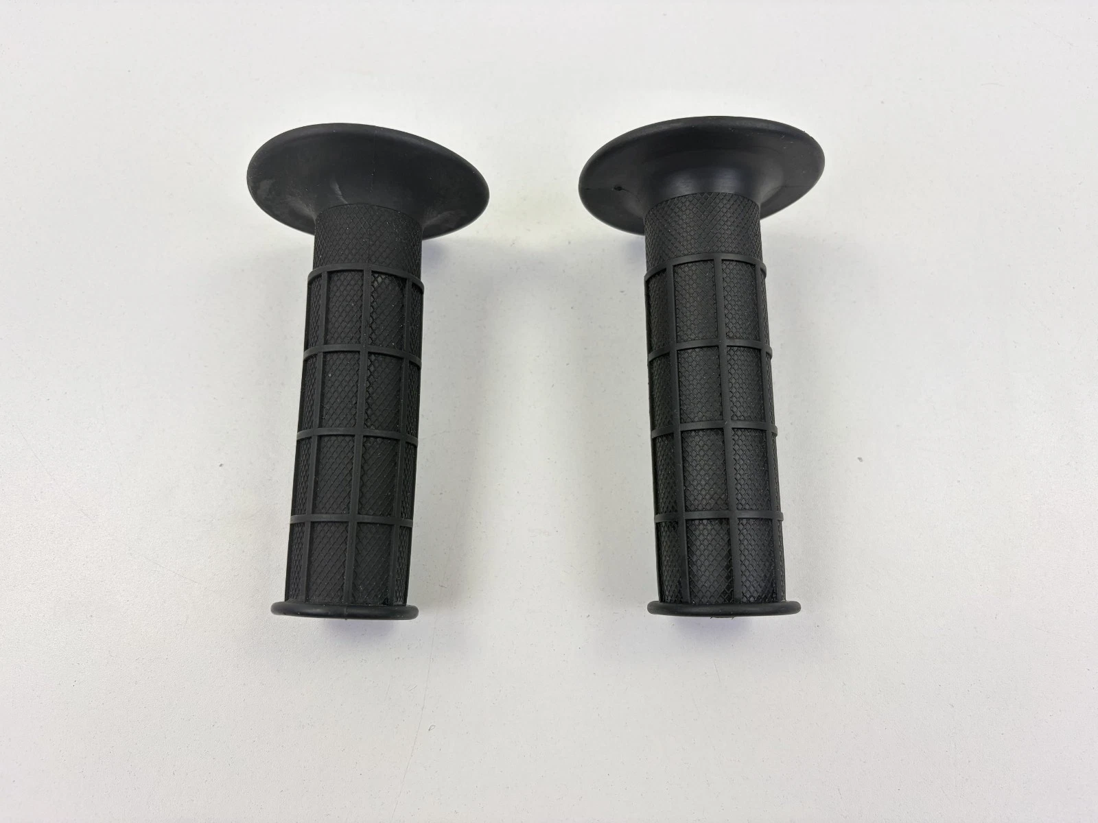 Motorcycle 7/8" Handlebar Grips Black Rubber Left Right Grip Set