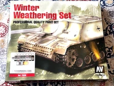 Vallejo 72220 Winter Weathering Set with 9 17ml Acrylic Paint Bottles & Brushes