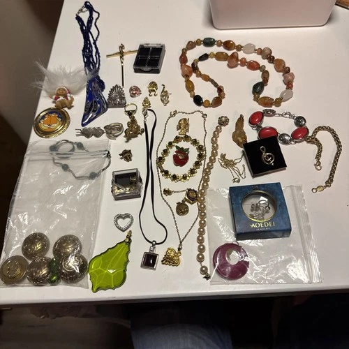 Lot Of Vintage Costume Jewelry  ~ Earrings, Necklaces, Bracelets 14k Gf Napier