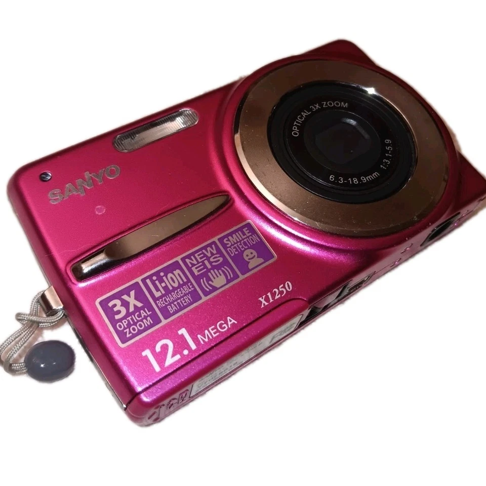 Sanyo VPC-X1250 12.1 MP 3X Optical Zoom Camera Pink No SD Card No charger - Image 3 of 4