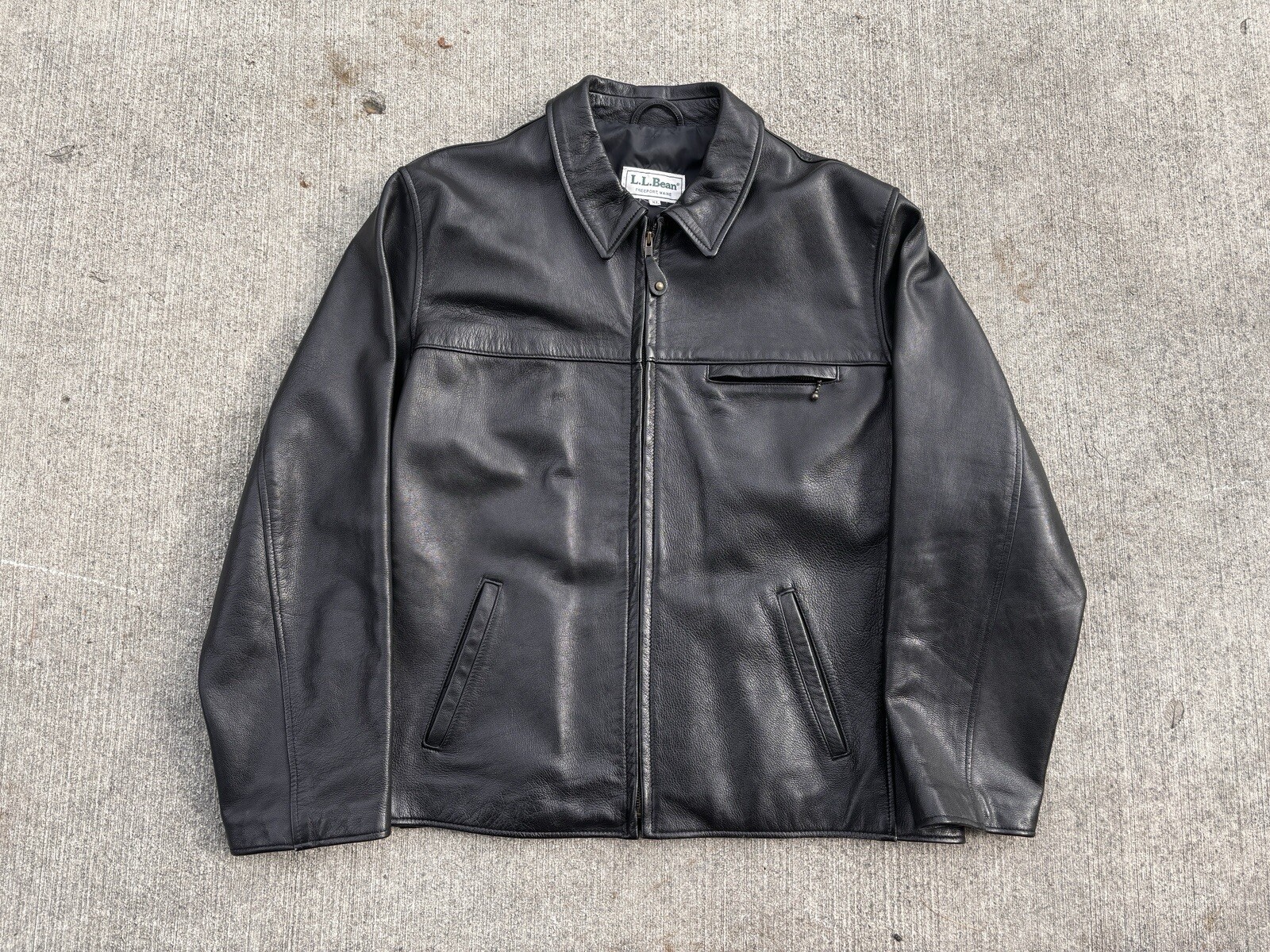 VINTAGE LL BEAN LEATHER BOMBER JACKET VINTAGE LL BEAN LEATHER BOMBER JACKET