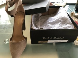 sinatra faux suede pointed heel