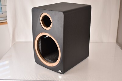 Single M-AUDIO BX8 Powered Monitor Audiophile Cabinet
