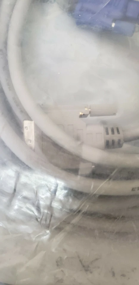 10 feet Dual Link DVI-I (24+5 pin) Male to VGA Male Cable Adapter Gray SP41004 - Image 4 of 4