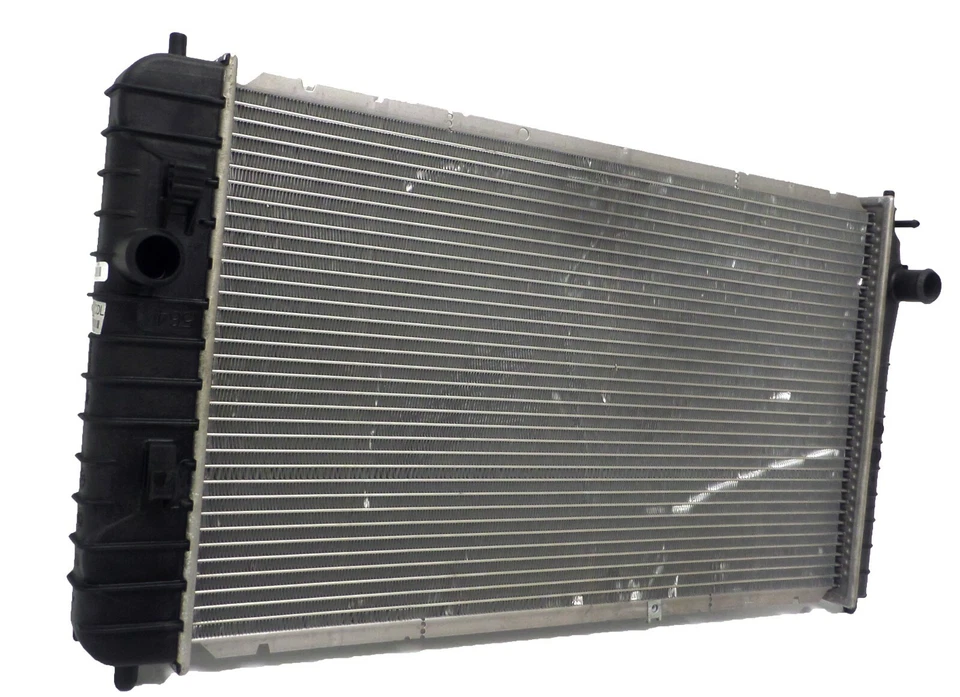 22724215 Nuevo radiador de refrigeración del motor OEM 2004-05 Chevy Cavalier Pontiac Sunfire Foto 2 de 4