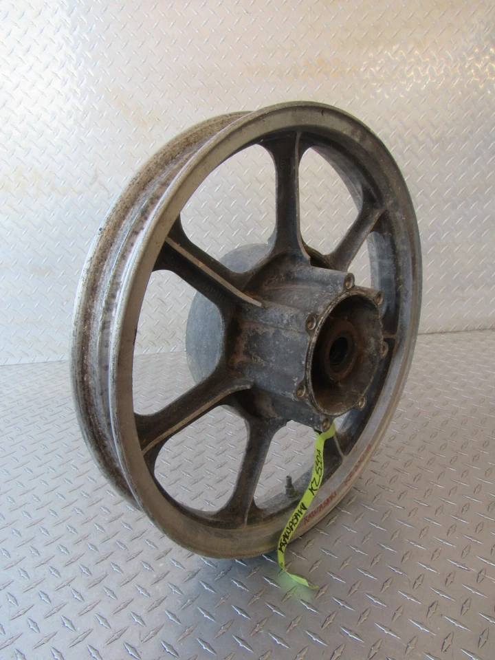 1983 83 KAWASAKI KZ550A KZ 550A 550 REAR RIM - Image 4 of 4