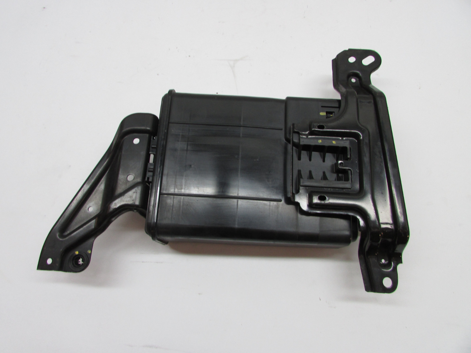 2013 TOYOTA CAMRY FUEL CHARCOAL VAPOR CANISTER 7774006180 OEM 12 14 15