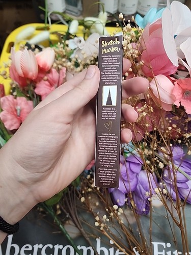 Too Faced Sketch Marker Liquid Eyeliner - Deep Espresso - Picture 2 of 4