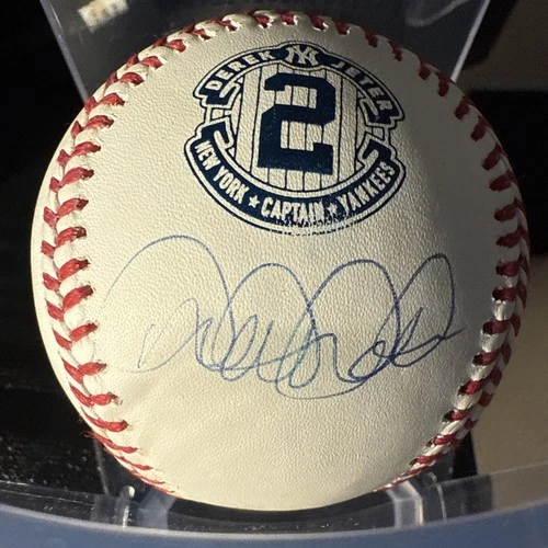 Derek Jeter Autographed Final Season Logo Baseball - MLB Authenticated