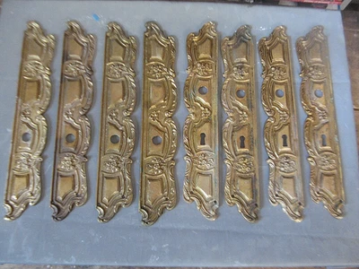 "633.13" LOT DE 8 PLAQUES DE PROPRETE DE PORTE EN LAITON MASSIF OU BRONZE DORE - Photo 1/2
