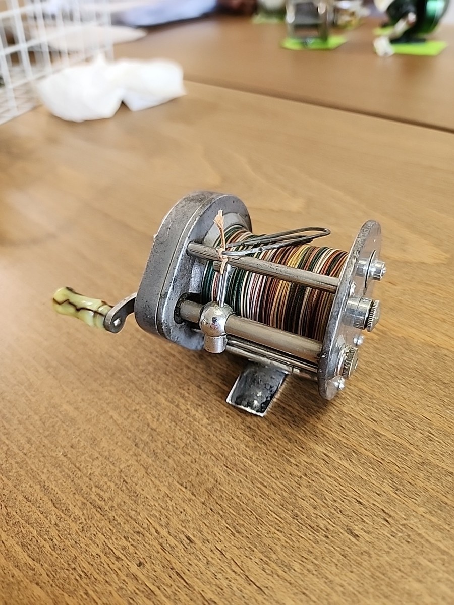 antique pflueger supreme fishing reels Captain Reel Cisco's Gallery ready spool allows braided line to be tied directly to spool Order today! Pflueger SUPXTSP40XA Supreme XT Spinning