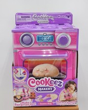 Cookeez Makery Cinnamon Treatz Oven   Interactive Bake  Reveal Oven Playset New