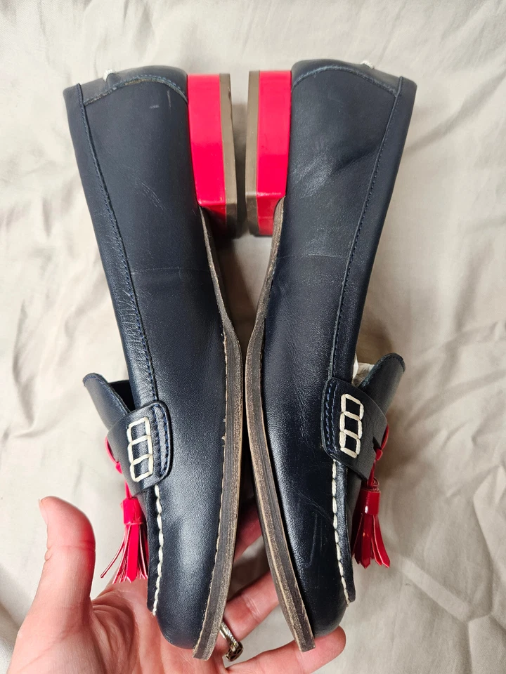 BP Nordstrom Penny Mocasines Mujer 9.5 Azul Marino Rojo Cuero Borla Sin usar, en caja Puntera Zapatos Foto 4 de 4