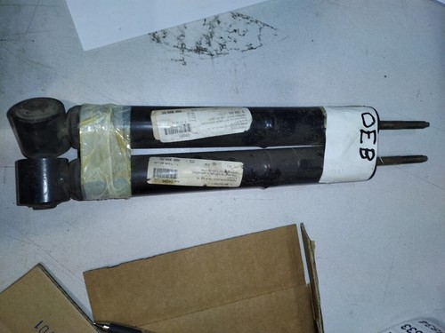 new Audi Rear Shocks 100 S LS GL 74-77 # 803 513 031J pair german - Picture 3 of 13