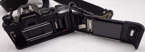 Pentax A3000 35mm Camera Body Program w/ AF200Sa Flash & Strap - FREE SHIPPING!! - Picture 8 of 16