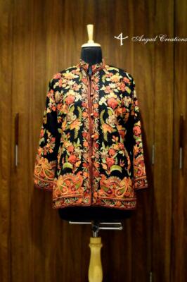 Short Woollen Jacket with Floral Embroidery